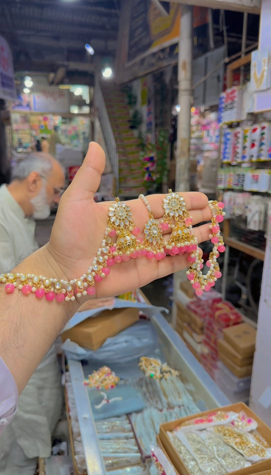 Kundan sharay walay Bindya kantay (Bk37)