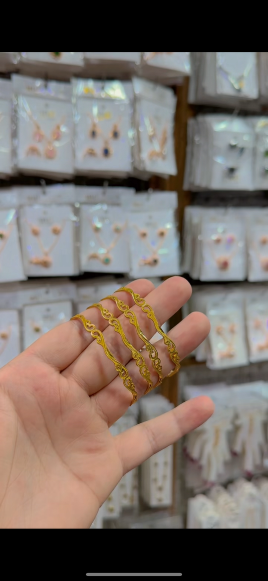 Gold plated Bangles(Bg259)