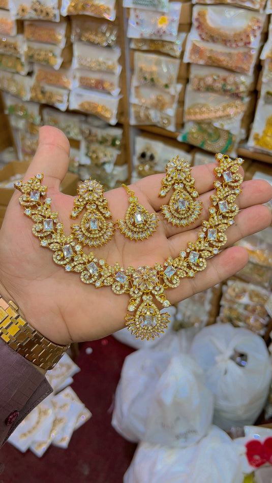 Necklace set (Ns017)