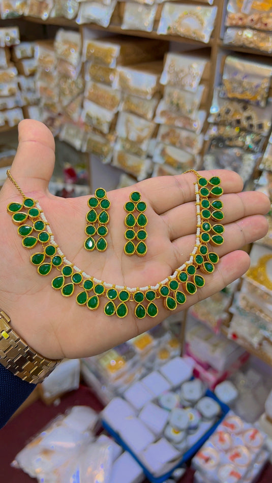 Zircone necklace (Ns57)