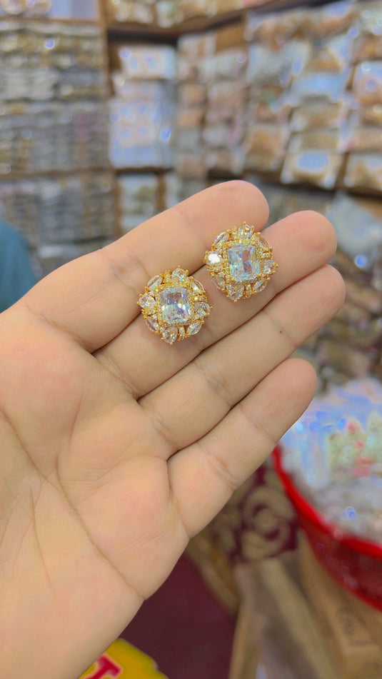 Ad Zircone Tops (Er09)