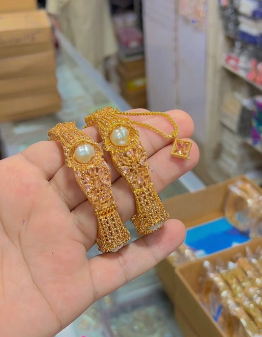 Zircone openable bangles (Bg119)