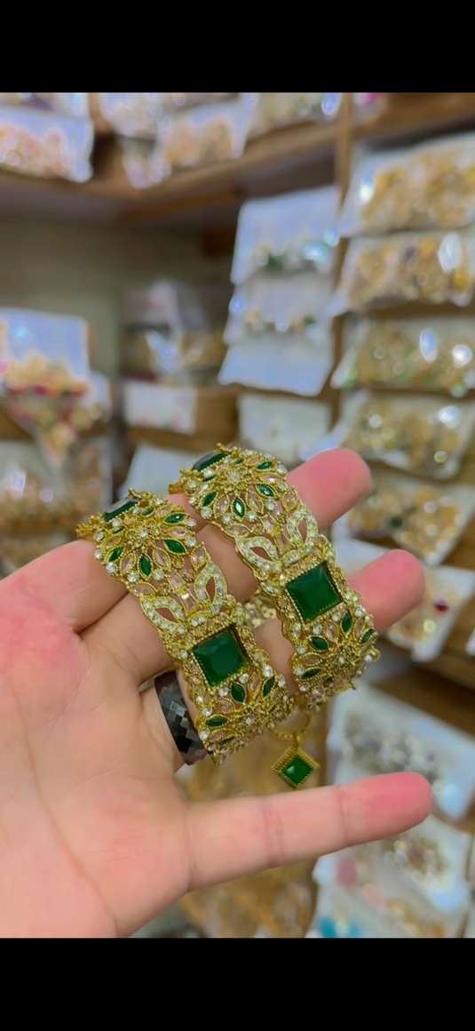 Zircone Openable Bangles(bg202)