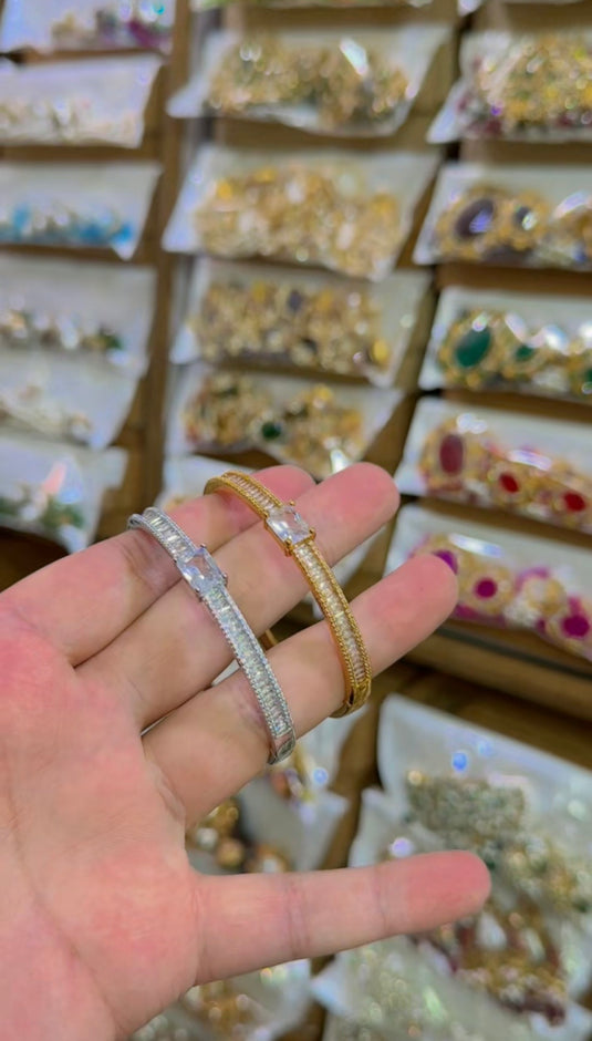 Zircone Handcuff(Bs120)