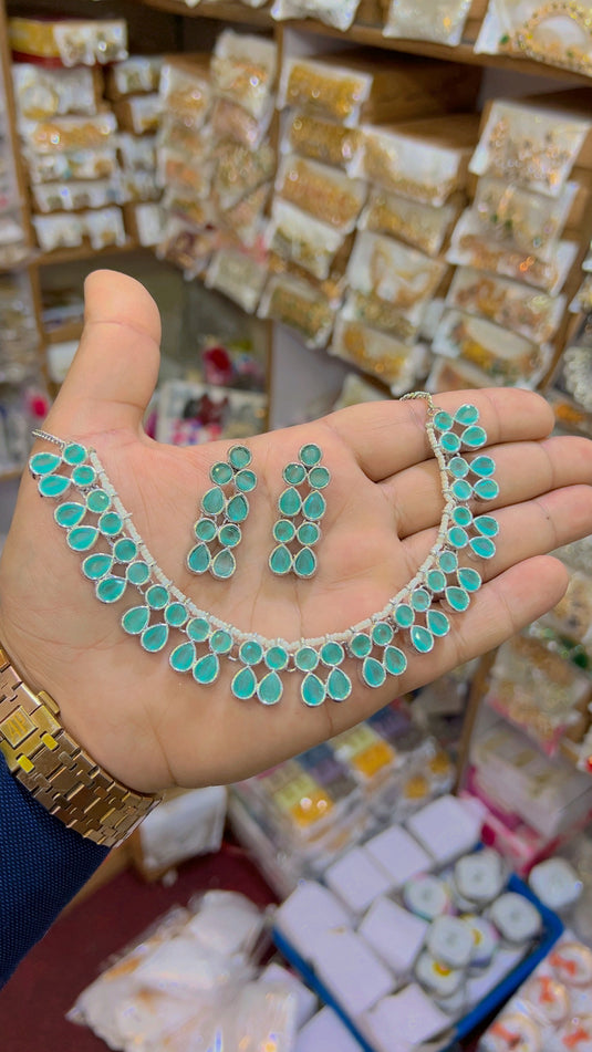 Zircone necklace (Ns57)