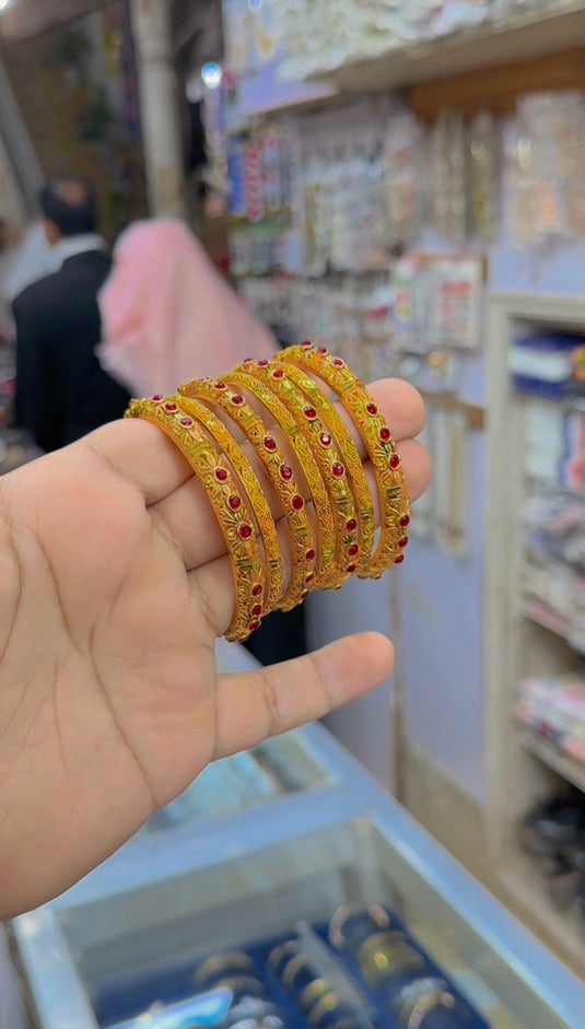 Gold plated (7pc) bangles (Bg387)