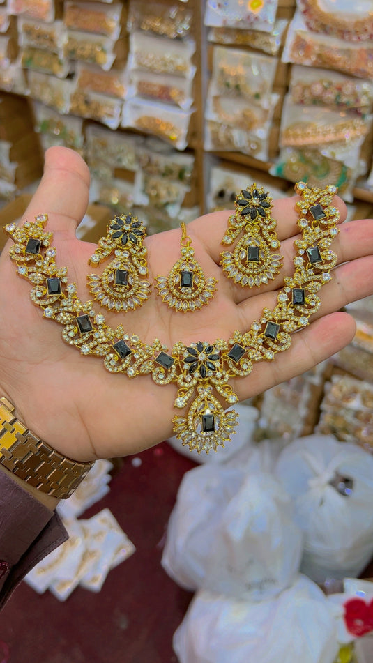 Necklace set (Ns017)