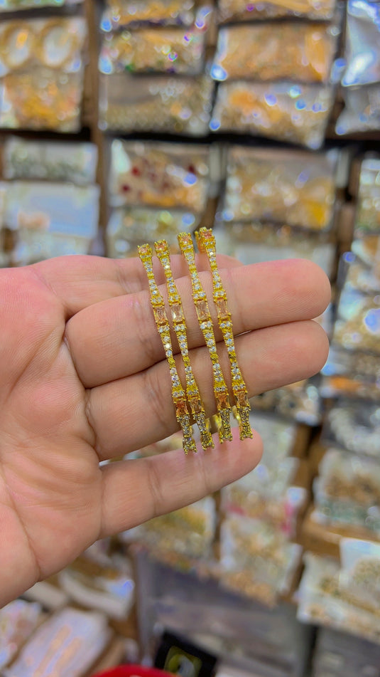 Ad zircone bangles (Bg33)