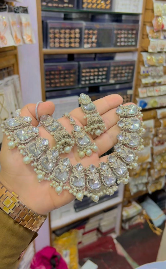 Kundan Necklace set (Ns136)