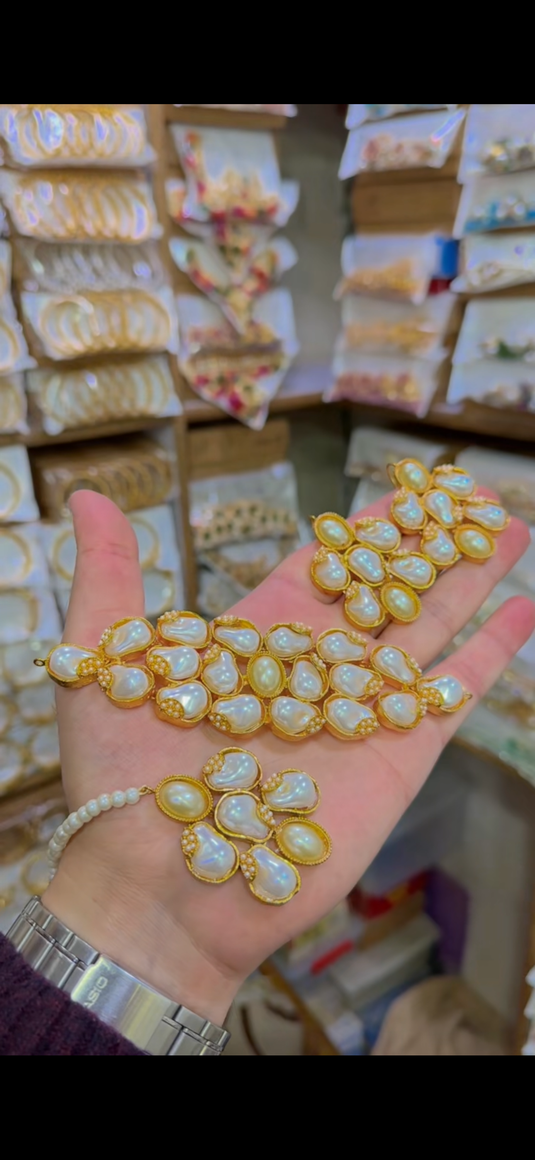 Turkish Mother of Pearl’s chokar set(Cs113)