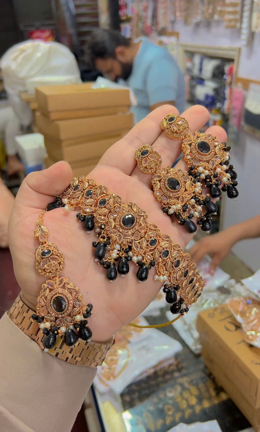 Zircone High quality chokar set (Cs69)