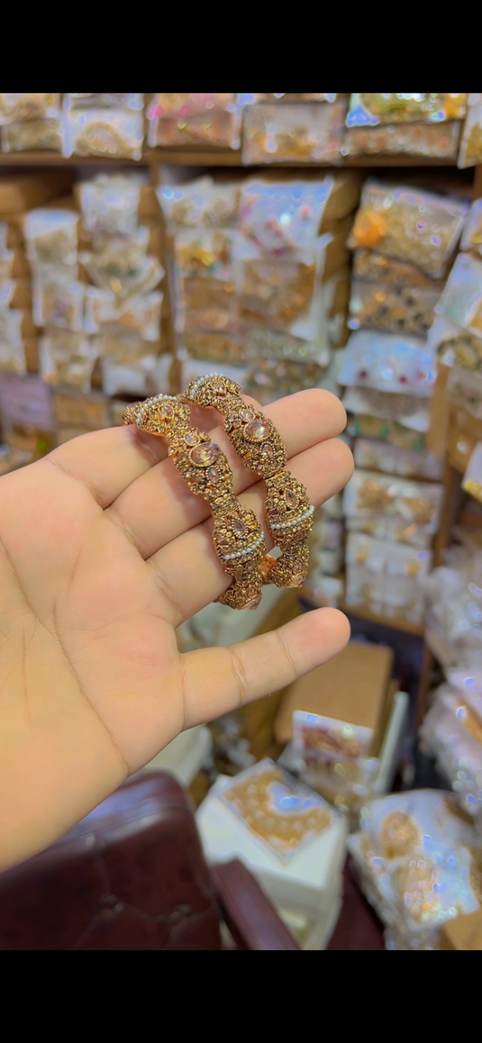 Zircone bangles (Bg111)