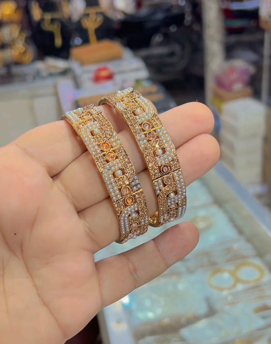 Zircone bangles (Bg117)