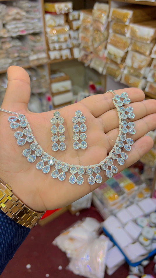 Zircone necklace (Ns57)