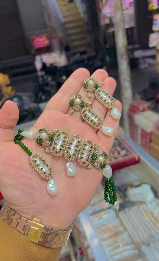 Turkish Mother of Pearl Chokar set (Cs116)