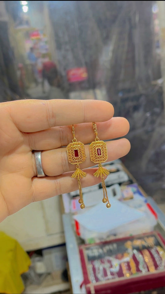 Gold plated Earrings (Er070)