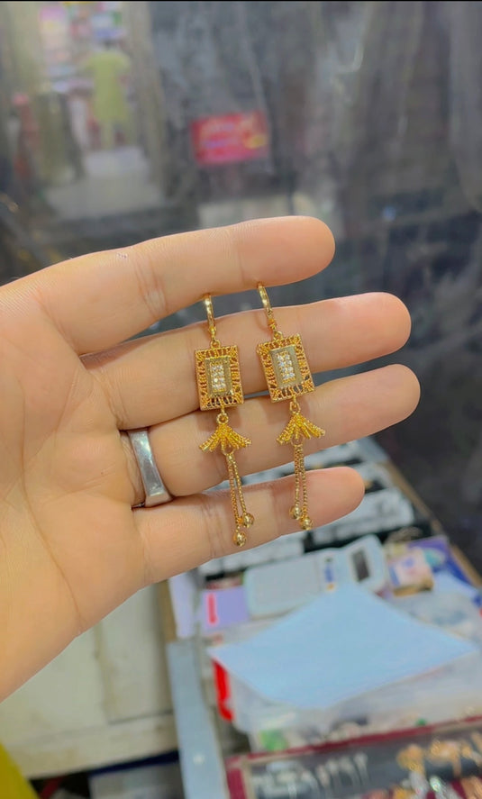 Gold plated Earrings (Er070)