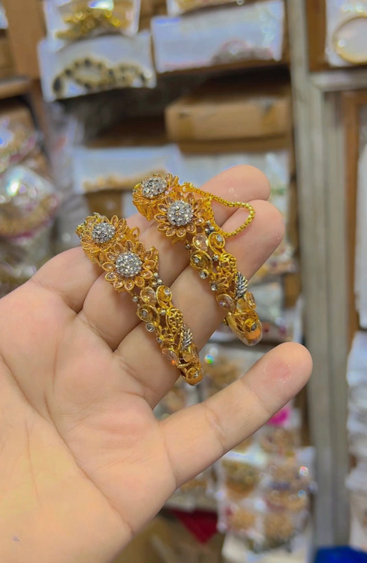 Zircone openable bangles (Bg147)