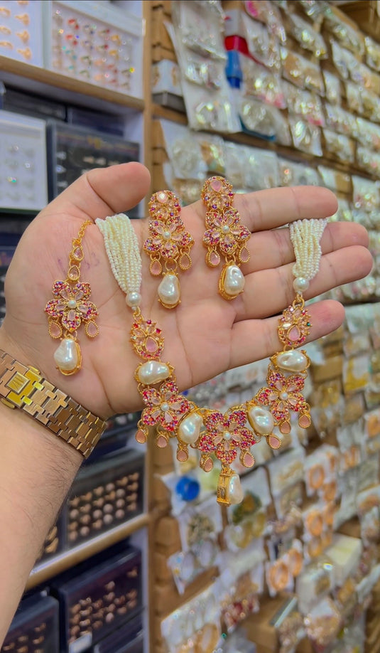 Mother Of pearl Necklace set (Ns129)