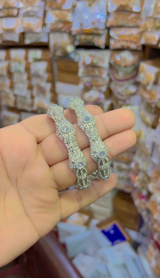 Zircone bangles (Bg133)