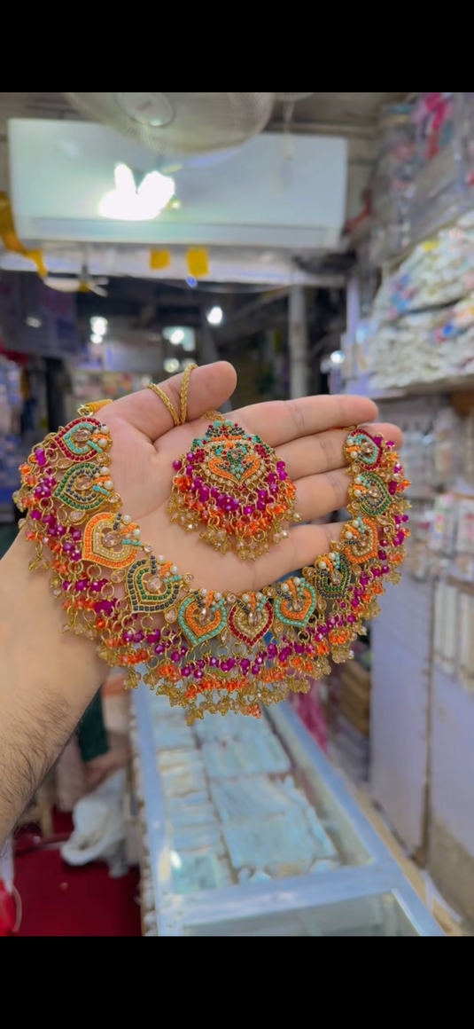 9 Ratan Necklace set with saharay walay Earrings(Ns339)