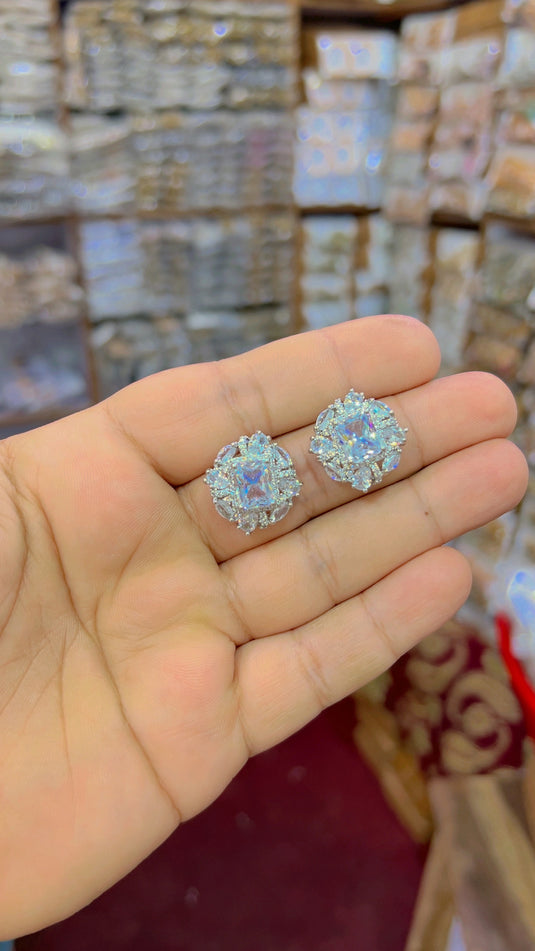 Ad Zircone Tops (Er09)