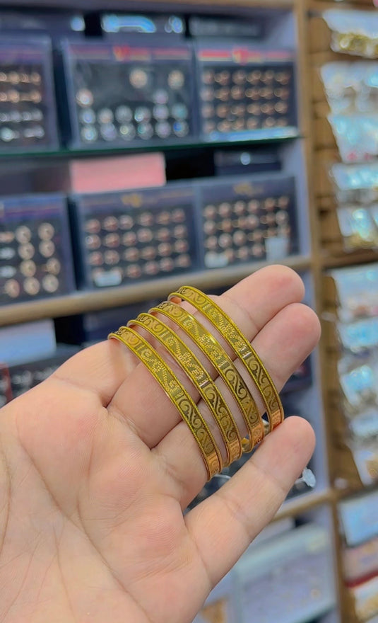 Gold plated bangles (Bg227)
