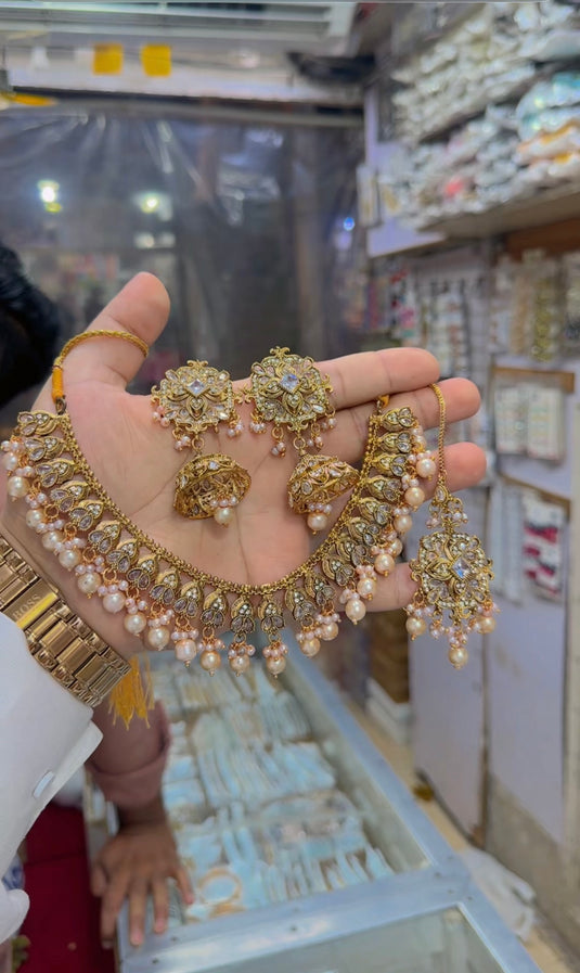 Altaj Zircone necklace set (Ns249)