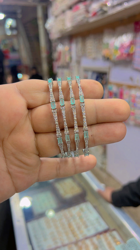 1 carat bangle (Bg43)