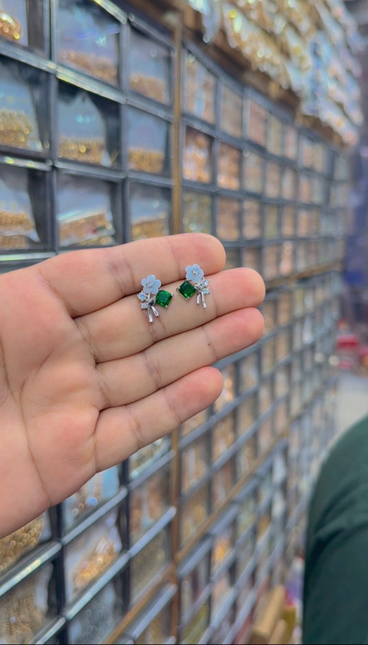1 carat Zircone Tops (Er89)
