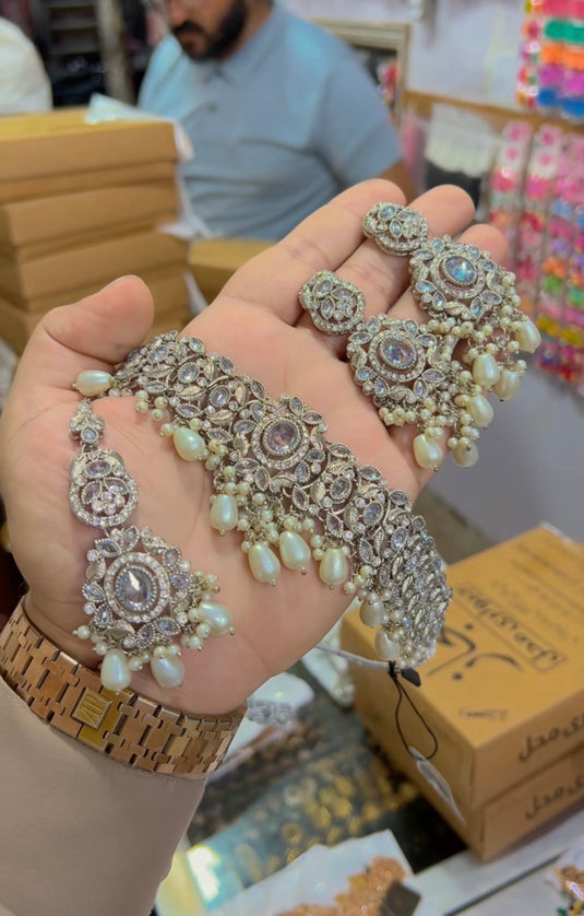 Zircone High quality chokar set (Cs69)