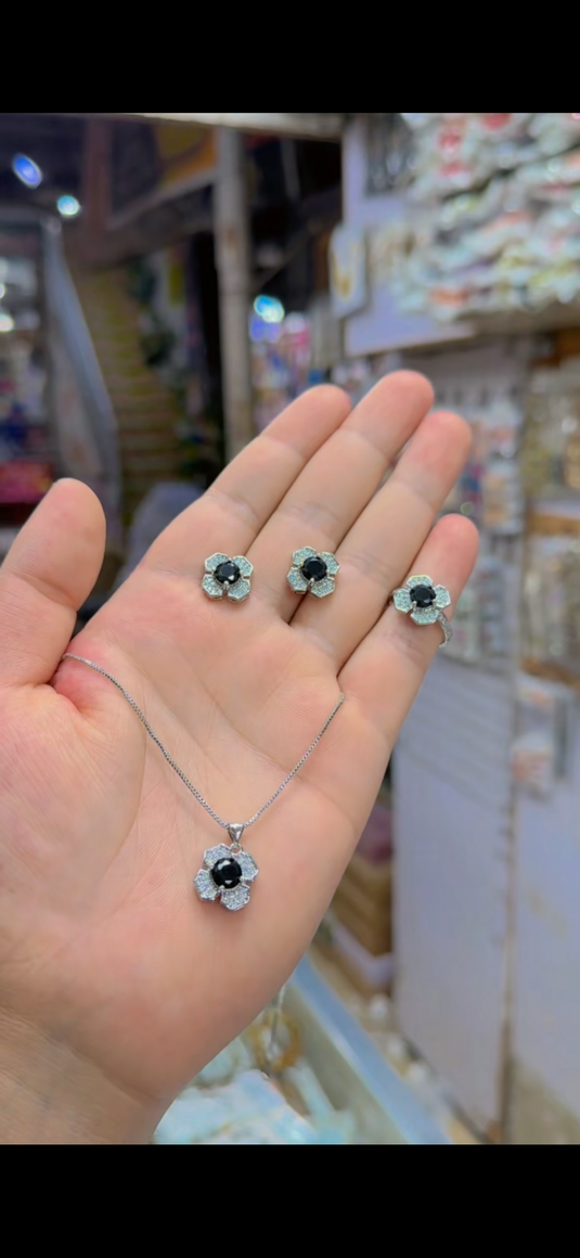 One Carrar Locket set+Ring(Ls193)