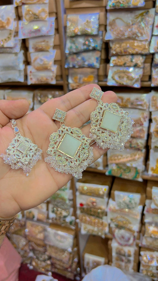 Turkish bindia kanta (Bk8)