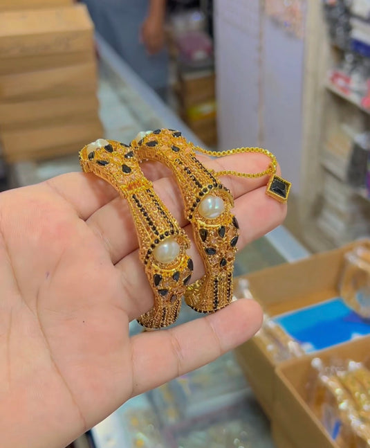 Zircone openable bangles (Bg119)