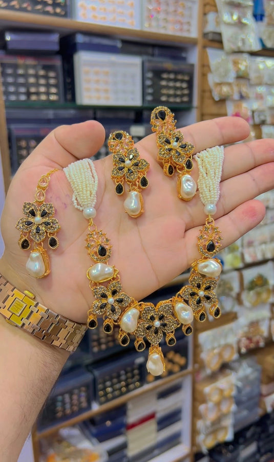 Mother Of pearl Necklace set (Ns129)