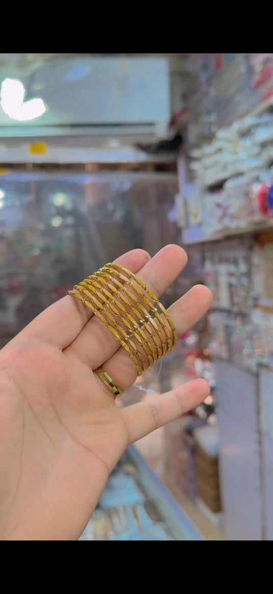 Gold plated bangles(8 churiyaa'n) bg316