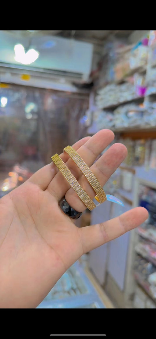 One carrat fully stone bangles(bg302)