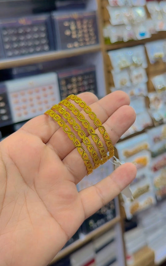 Gold plated bangles (Bg257)