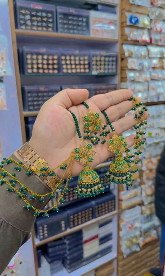 Bahobali earrings + Bindiya (Bk31)