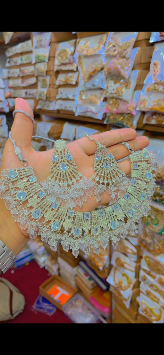 Zircone Necklace Set Very High Quality(Ns081)