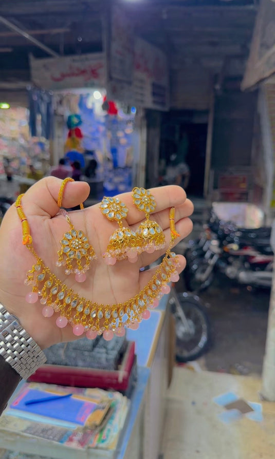 Kundan necklace set (Ns207)