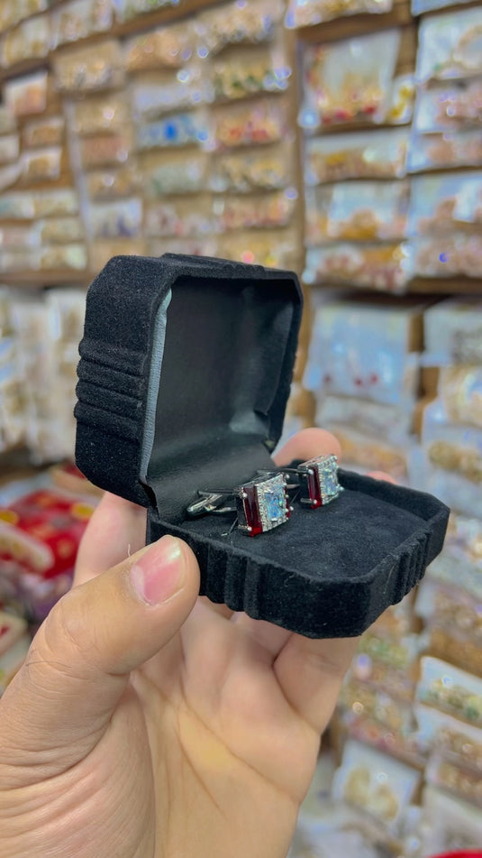 Zircone Italiyan Cufflink with Box (Ca14)
