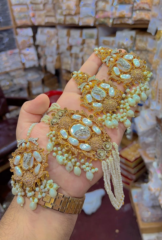 3d Mother of pearl Chokar set (Cs65)