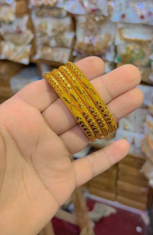 Gold plated bangles (Bg105)