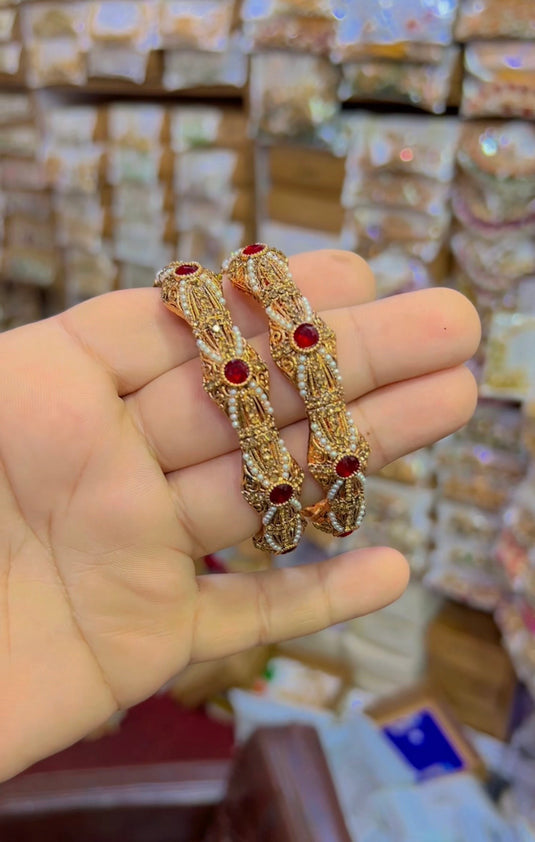 Zircone bangles (Bg133)