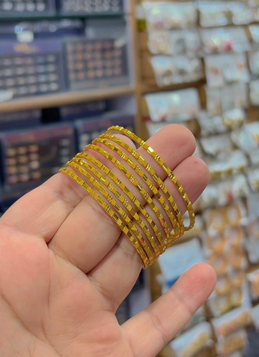 Gold plated 8 pc bangles (Bg195)