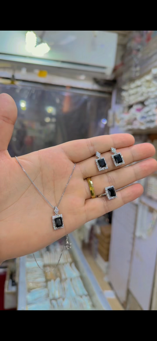 One Carrat Locket set+Ring(Ls242)