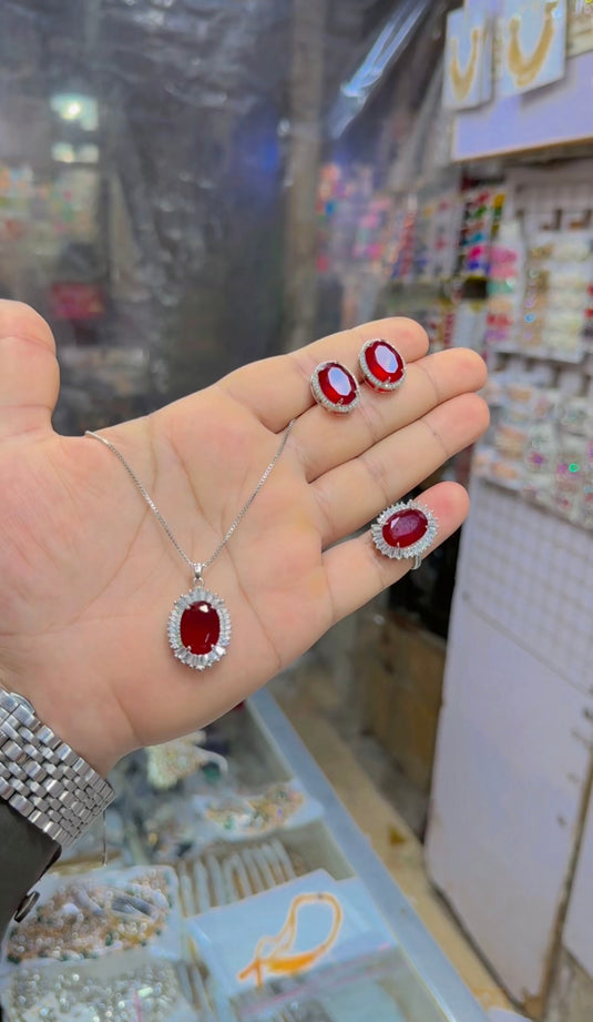 1 carat Locet set with adjustable ring (Rg241)