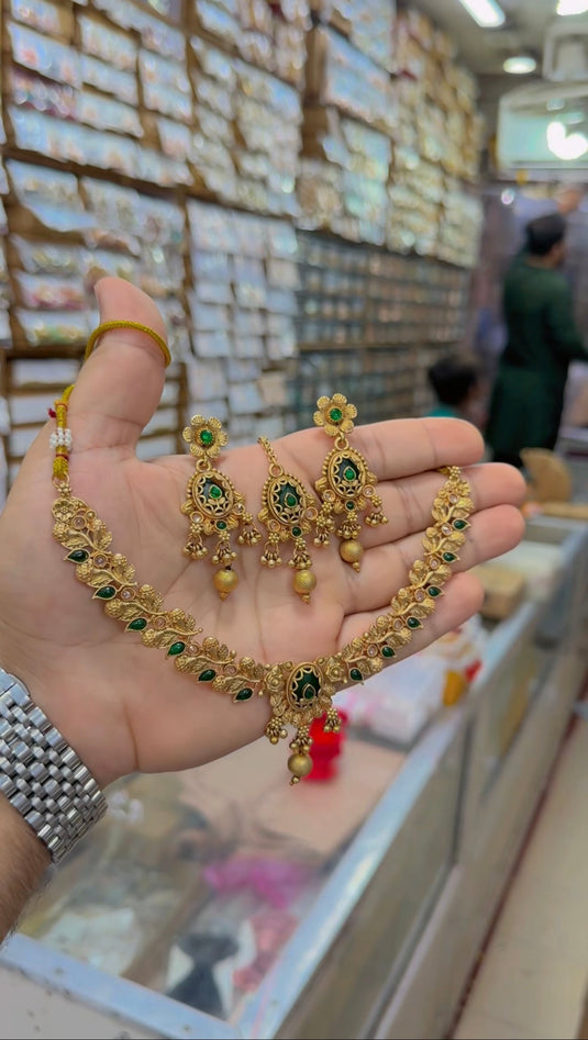 Rajwari necklace set (Ns300)