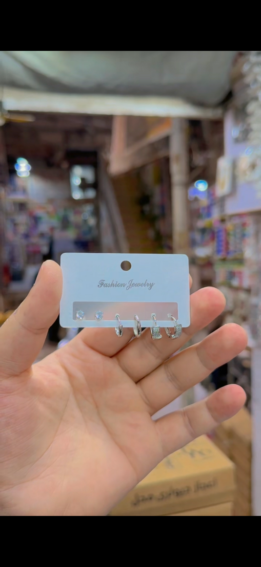One Carrar Tops+Bali card